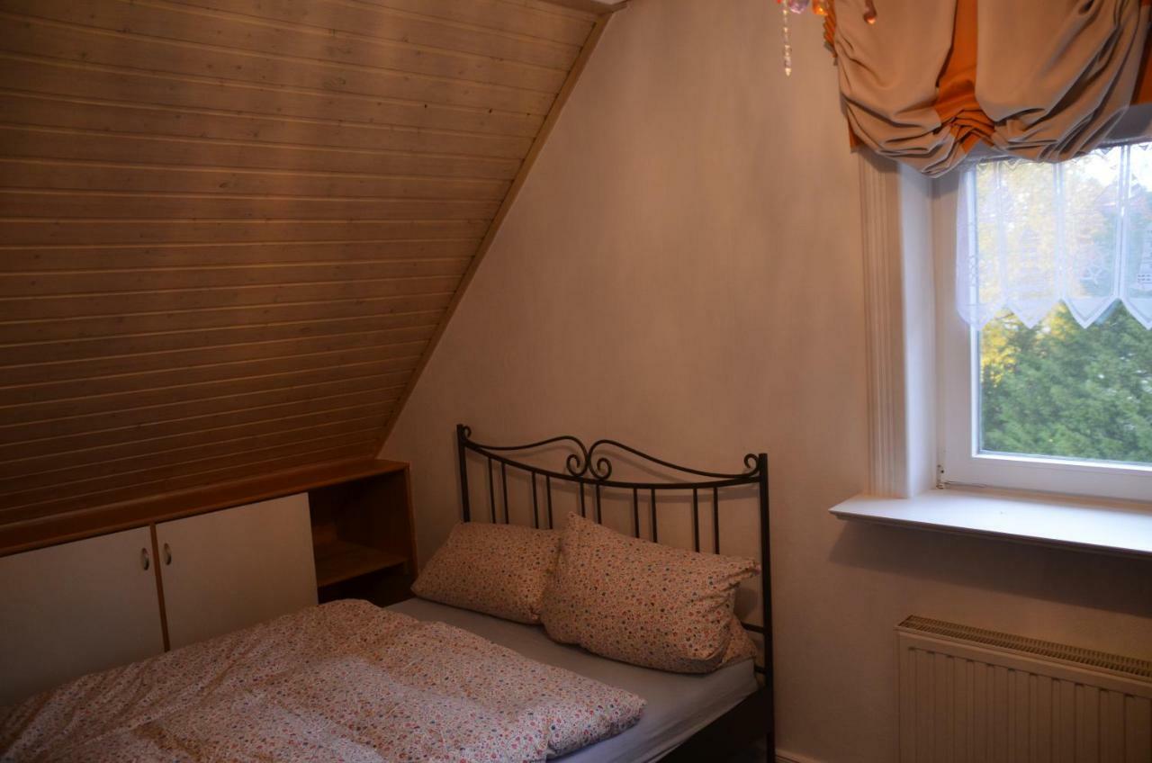 Bickbargen - Haus Mit 4 Schlafzimmern Und Platz Halstenbek Εξωτερικό φωτογραφία